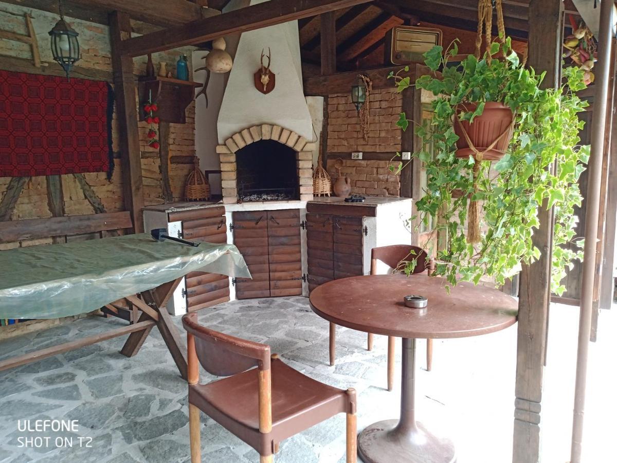 Guest House Strumena Elena Dış mekan fotoğraf